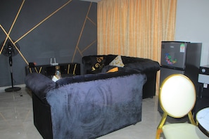 Room, 1 Bedroom, Accessible, Smoking | Living room - Room-nafys BnB Elegant Retreat in Kilim (Nairobi)