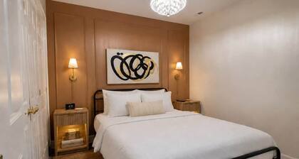 Chef's Château Suite B | Queen Bed, Pool + Hot Tub