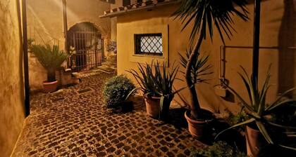 La Casina di Rosina, Relax in the Village Near Rome