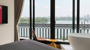 Junior Room, Balcony, Lake View | View from room
