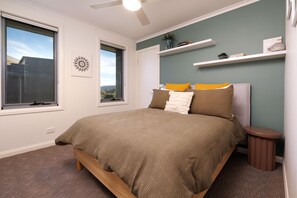 4 Schlafzimmer, Bügeleisen/Bügelbrett, Internetzugang, Bettwäsche