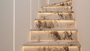 A staircase with marble steps and underlighting. - Villa Silvio (Kožino)