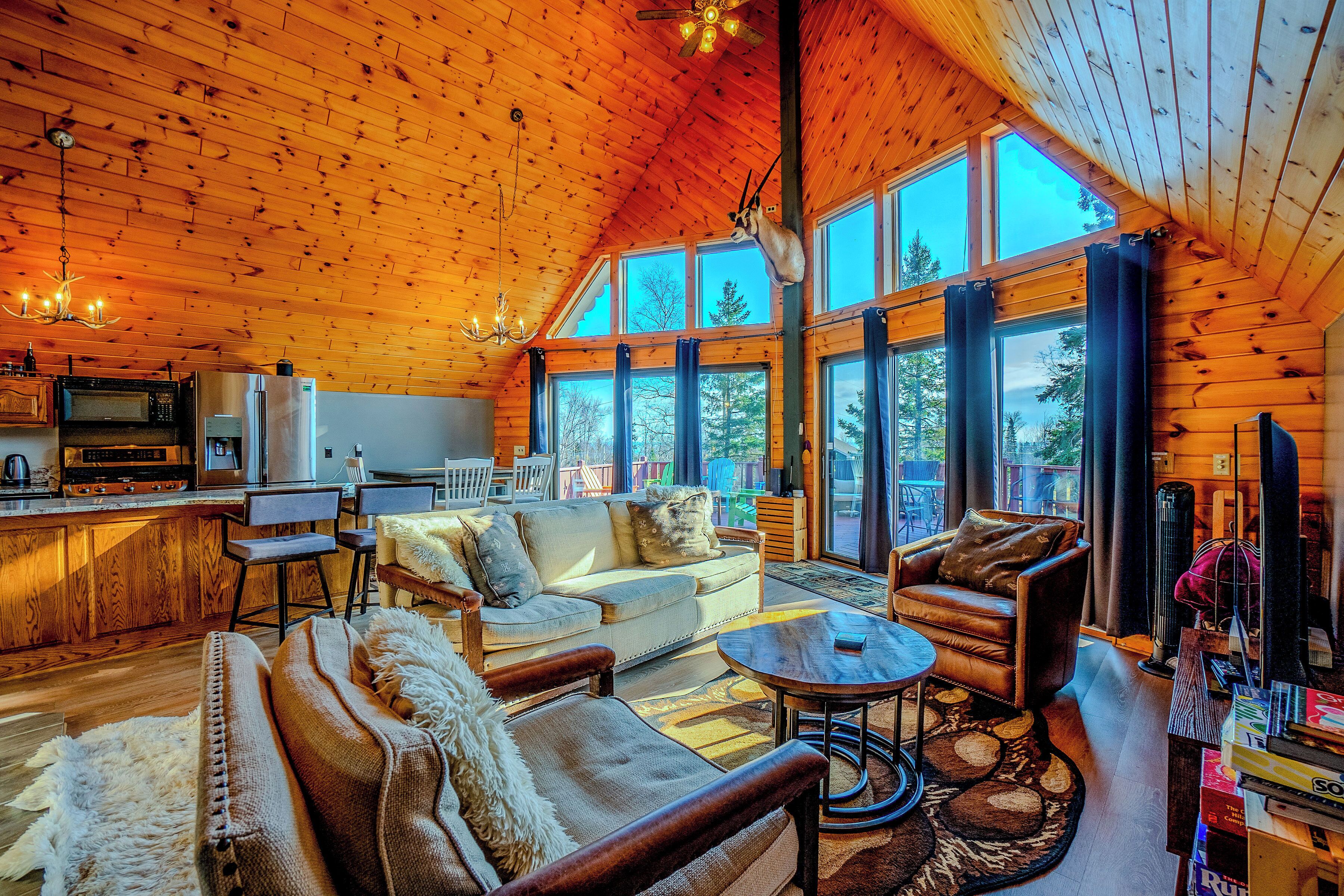 Smart TV, fireplace, video games
