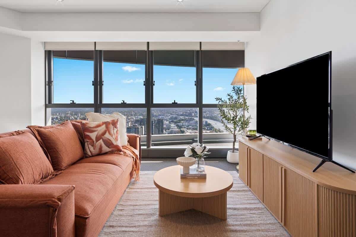 TV, offices