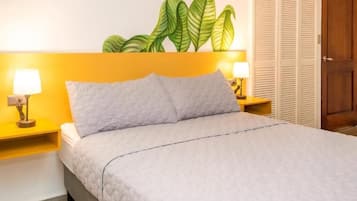Double Room, Private Bathroom | Desk, blackout drapes, iron/ironing board (on request), WiFi (free)