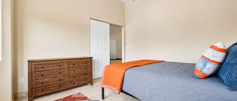 3 Schlafzimmer, Bügeleisen/Bügelbrett, kostenloses WLAN, Bettwäsche