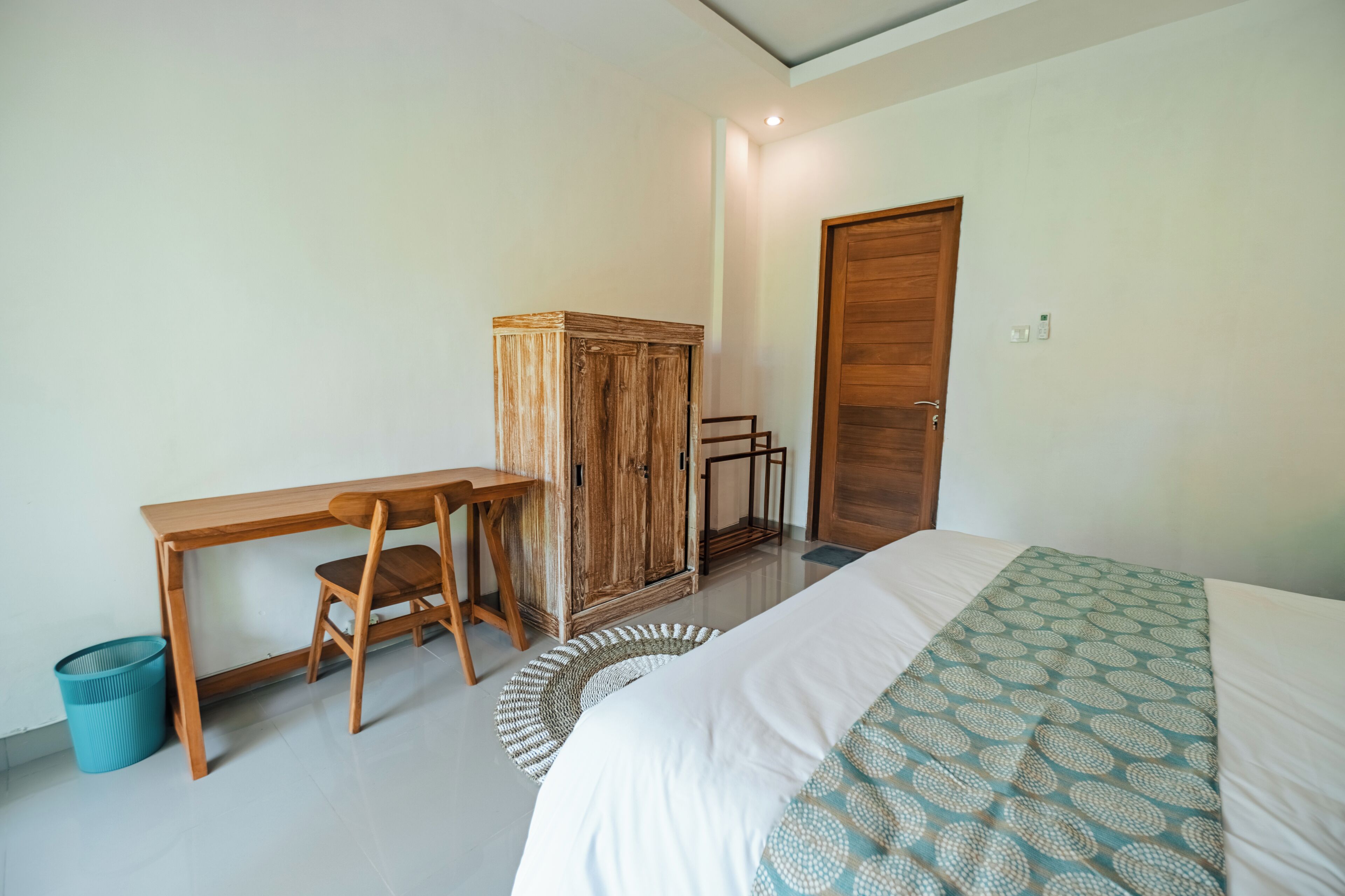 Quarto casal conforto, vista para a piscina | Wi-Fi de cortesia