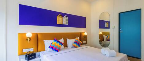Deluxe Private AC Room with Balcony and Ensuite Bathroom | WiFi (free), bed sheets