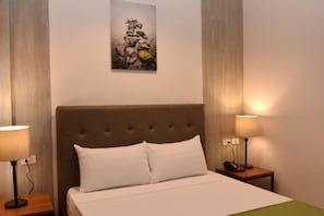 Suite, 1 Queen Bed