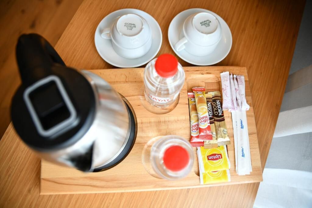 Suite, 1 Double Bed with Sofa bed, Balcony, City View | Coffee and/or coffee maker