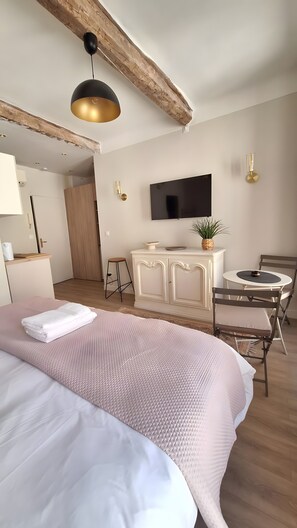 1 Schlafzimmer, Bügeleisen/Bügelbrett, WLAN, Bettwäsche