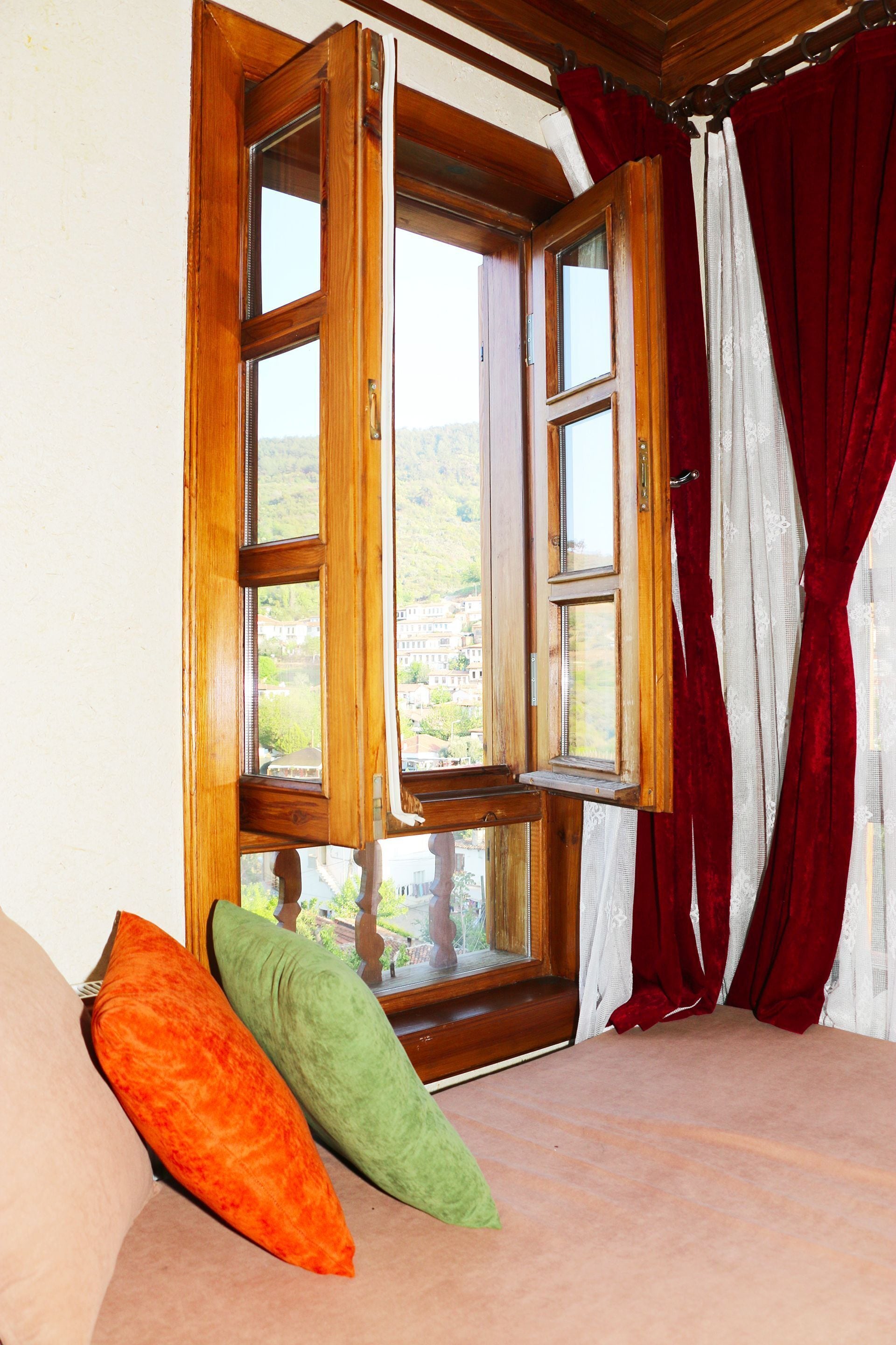Double Room | Desk, free WiFi