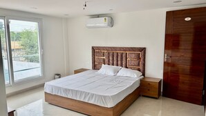 Ảnh chưa phân loại, 4 trong số 9 ảnh, nút