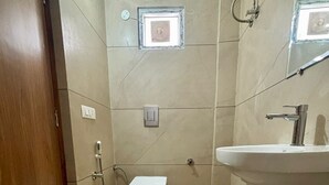 Ảnh chưa phân loại, 3 trong số 9 ảnh, nút