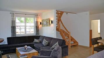 Fernseher, Kamin
