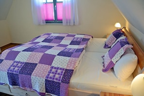3 Schlafzimmer, Bügeleisen/Bügelbrett, Reisekinderbett, kostenloses WLAN