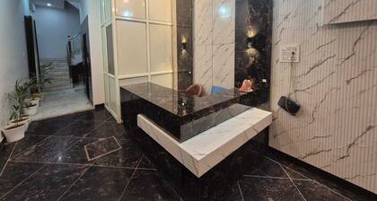 Prince Hotel