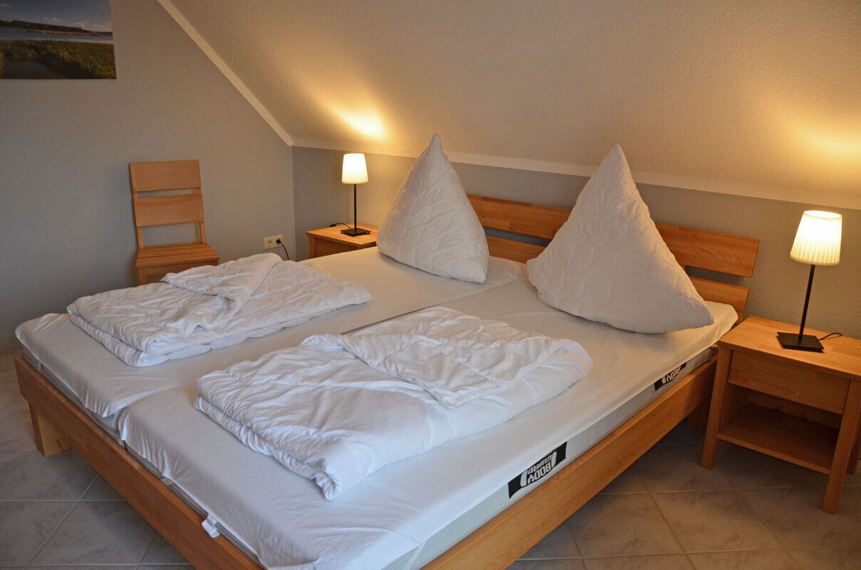 Travel crib, WiFi (free)