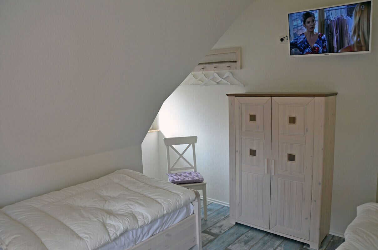 4 habitaciones, tabla de planchar con plancha y wifi gratis 