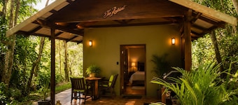 The Hut at Gunnadoo | Romantic Ocean View Rainforest Retreat