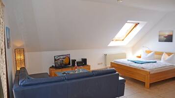 1 bedroom, WiFi (free)