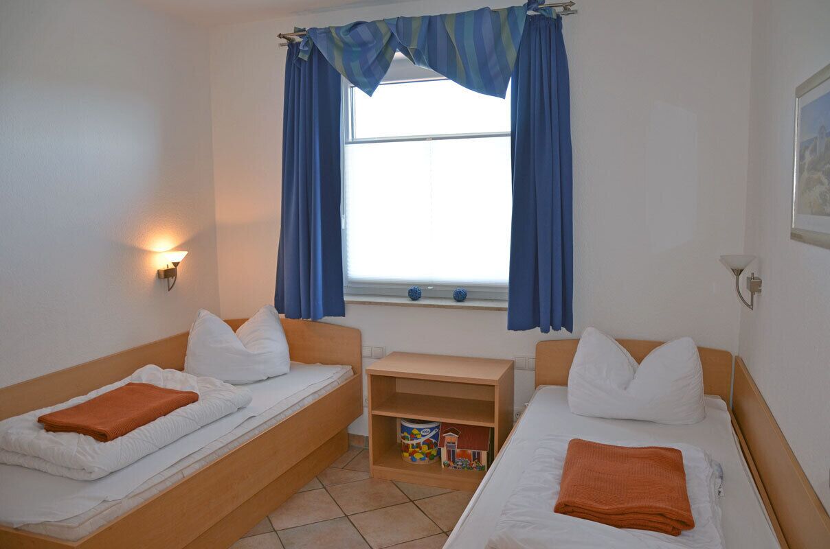 Travel crib, WiFi (free)