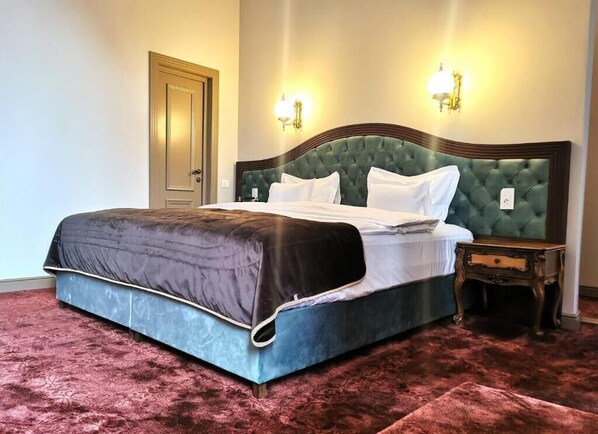 Ropa de cama de alta calidad y minibar