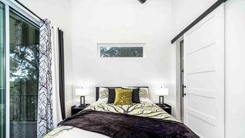 2 bedrooms