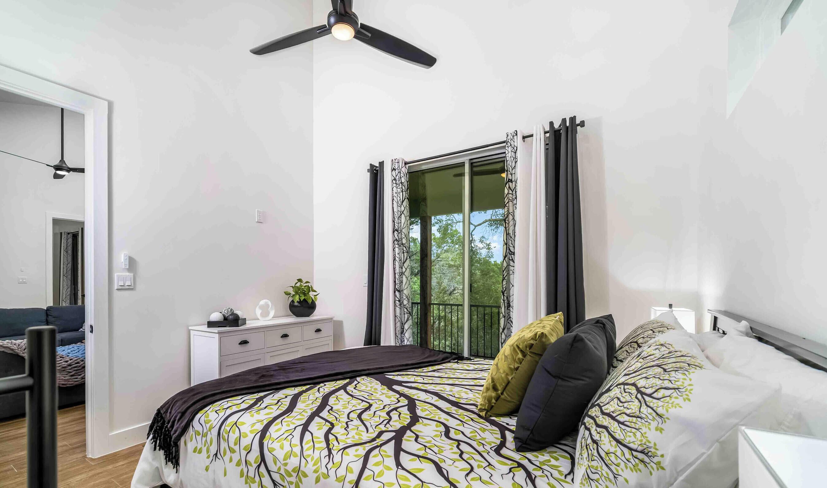 2 bedrooms