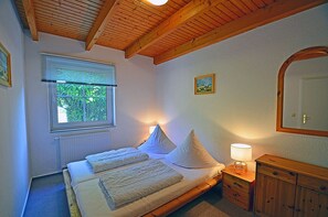 Room - Vrbo Property (Breege)
