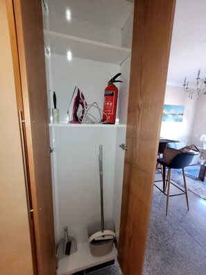 Interior - Stylish and well-located 2-bedroom apartment (Rabat)