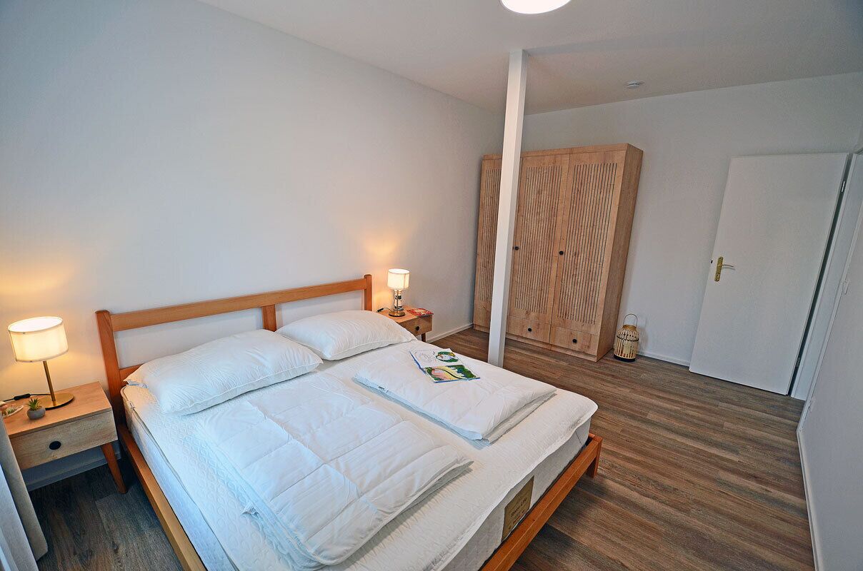 2 bedrooms