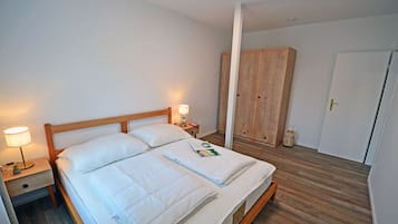 2 bedrooms
