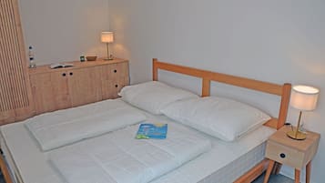 2 bedrooms