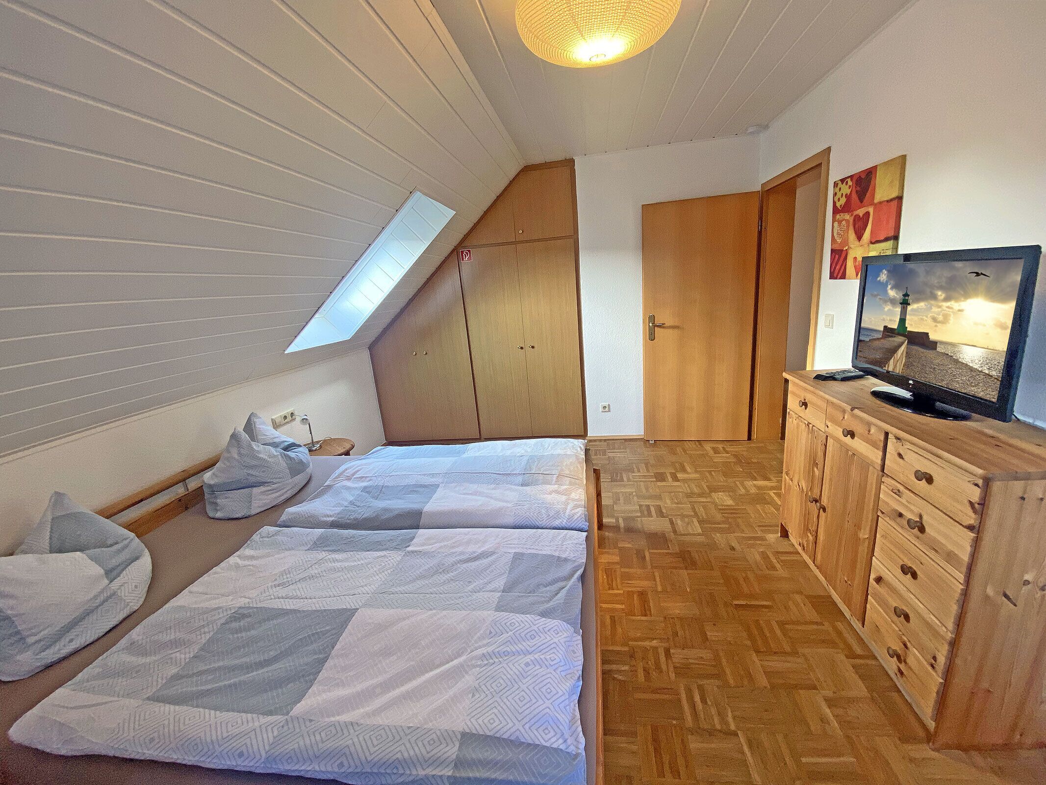 3 bedrooms