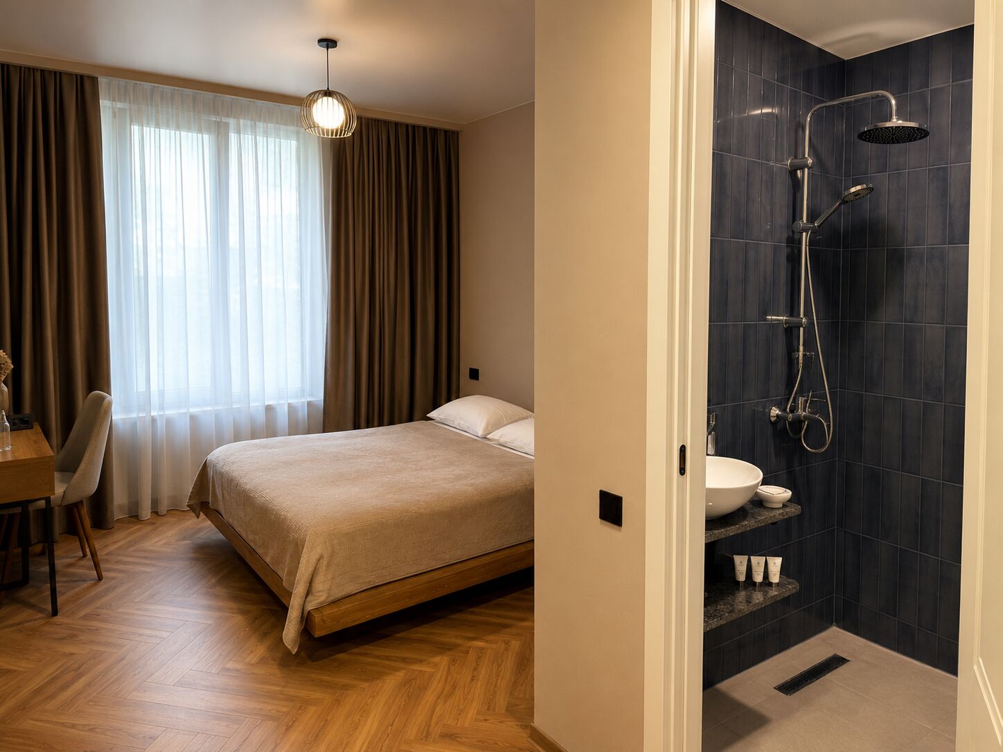 Desk, WiFi (free), bed sheets