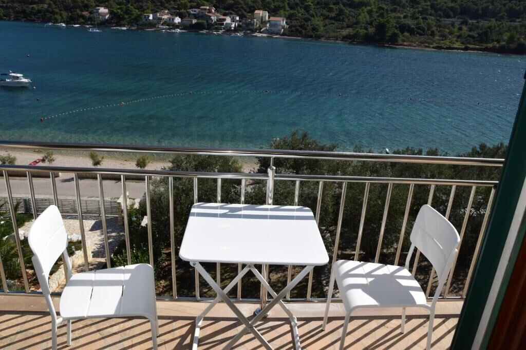 Comfort Apartment, Sea View | Property grounds