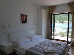 Free WiFi - Apartments Vala (Grebaštica)