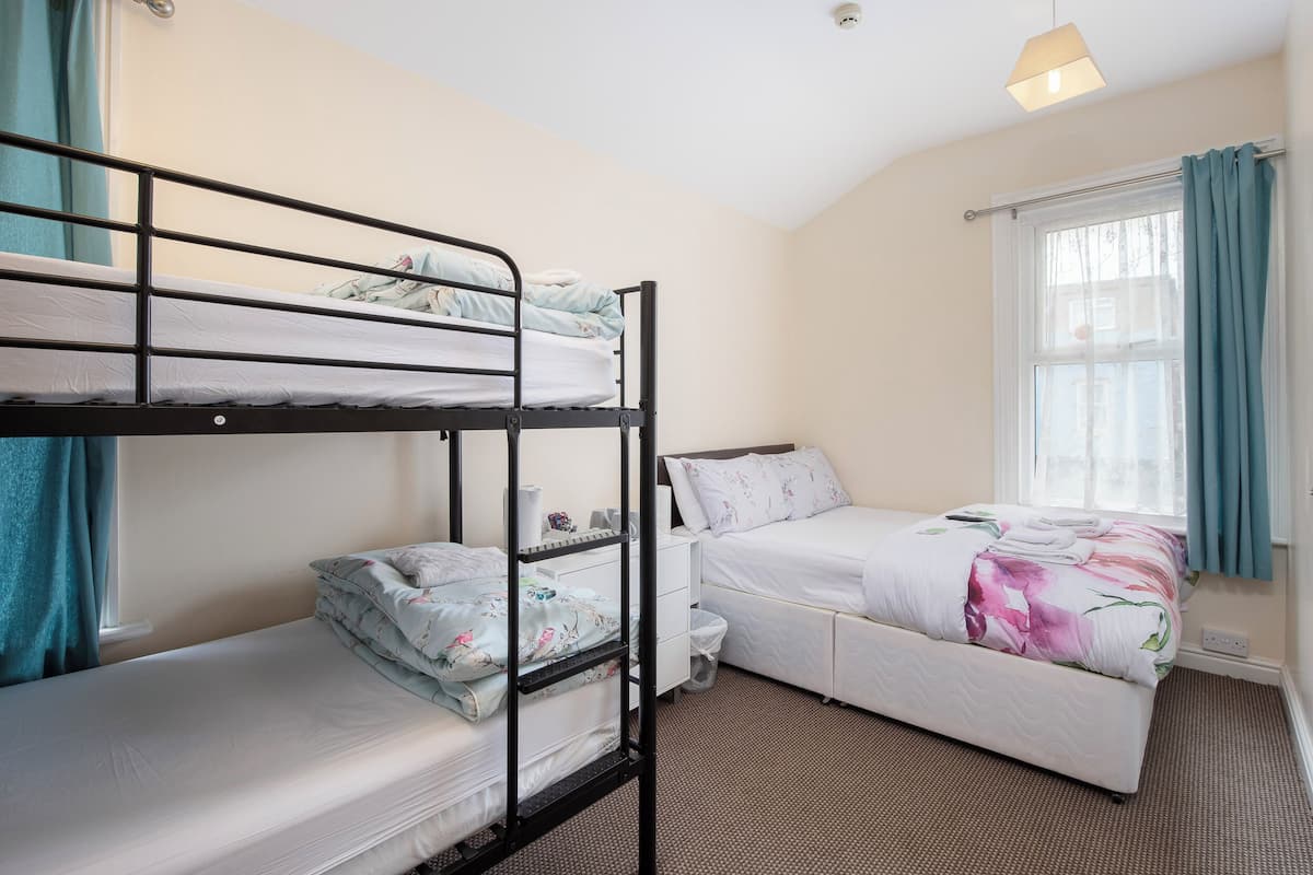 Family Quadruple Room | Free WiFi