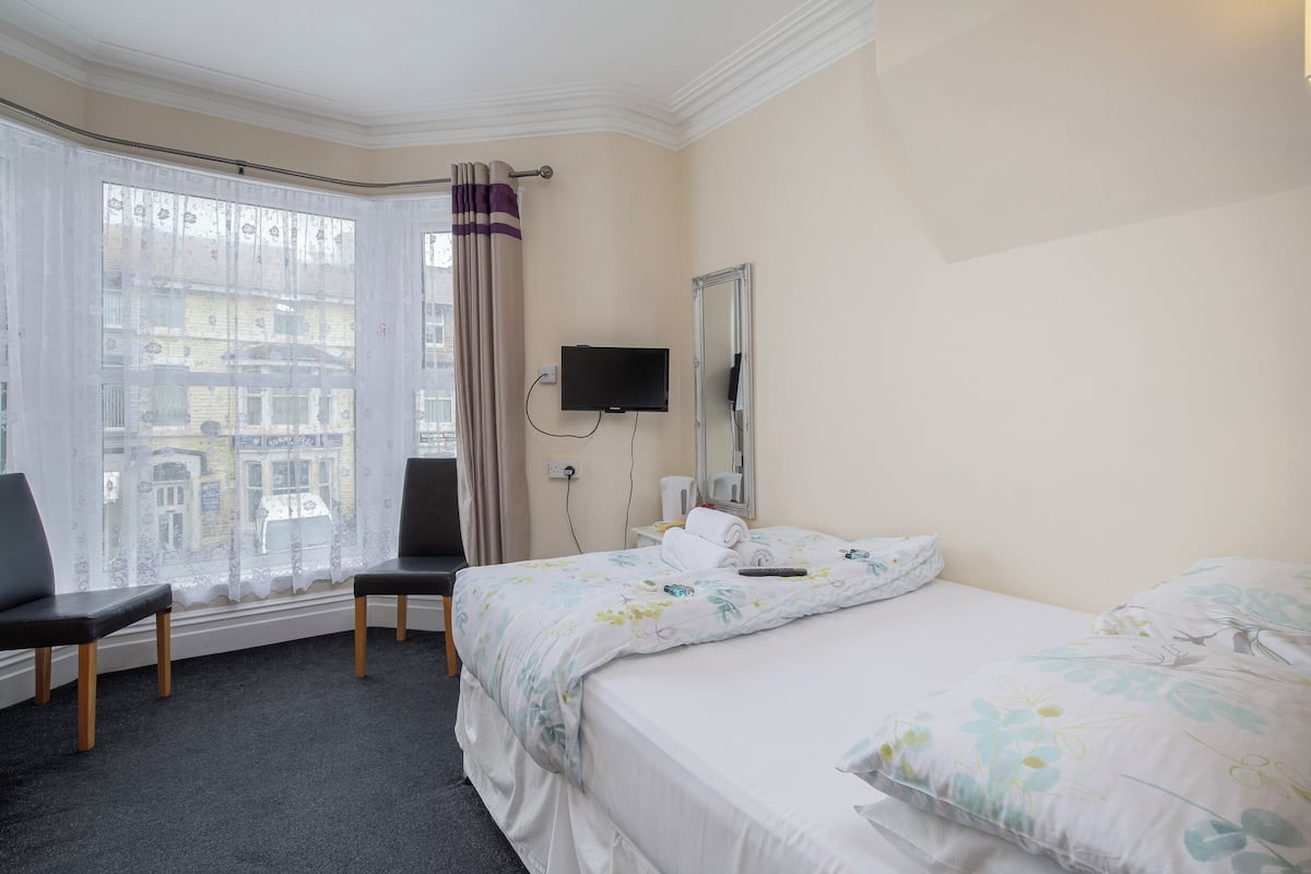 Deluxe Single Room | Free WiFi