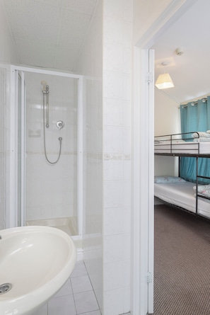 Family Quadruple Room | Bathroom | Shower, soap, shampoo, toilet paper