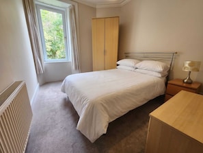 2 bedrooms, free WiFi, bed sheets - Two-bed aparetment near Edinburgh city centre (Edinburgh)