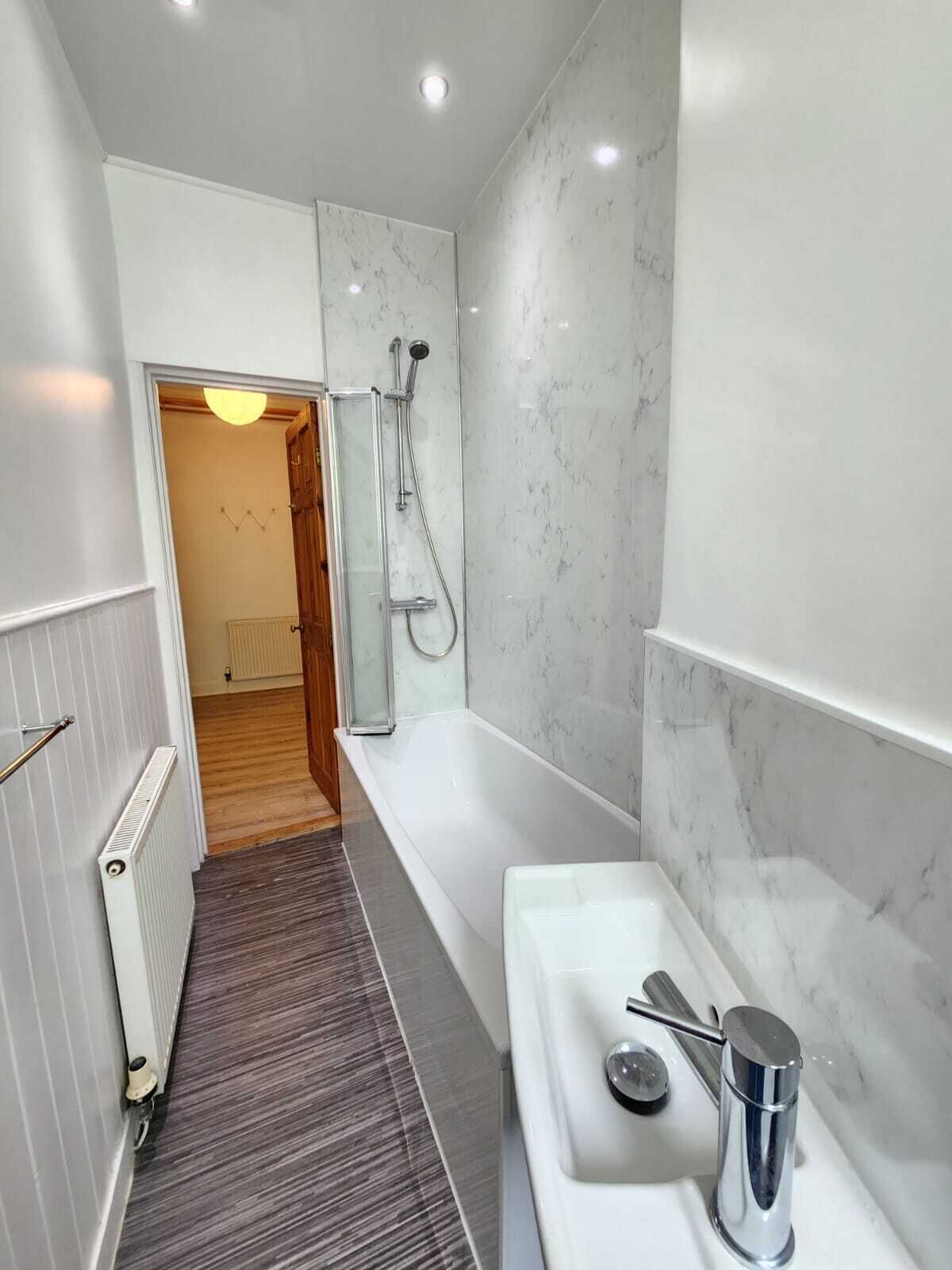 Towels, soap, shampoo, toilet paper