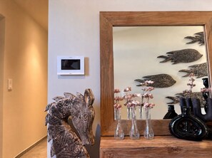 Interior - VILLA DOLCE VECCHIA—Exceptional Villa in Cala Rossa—Beach within walking distance, sleeps 10 (Lecci)