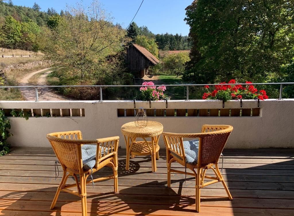 Habitación Deluxe doble, vistas al jardín | Restaurante al aire libre