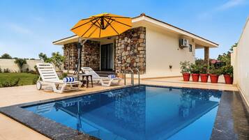 Piscina externa