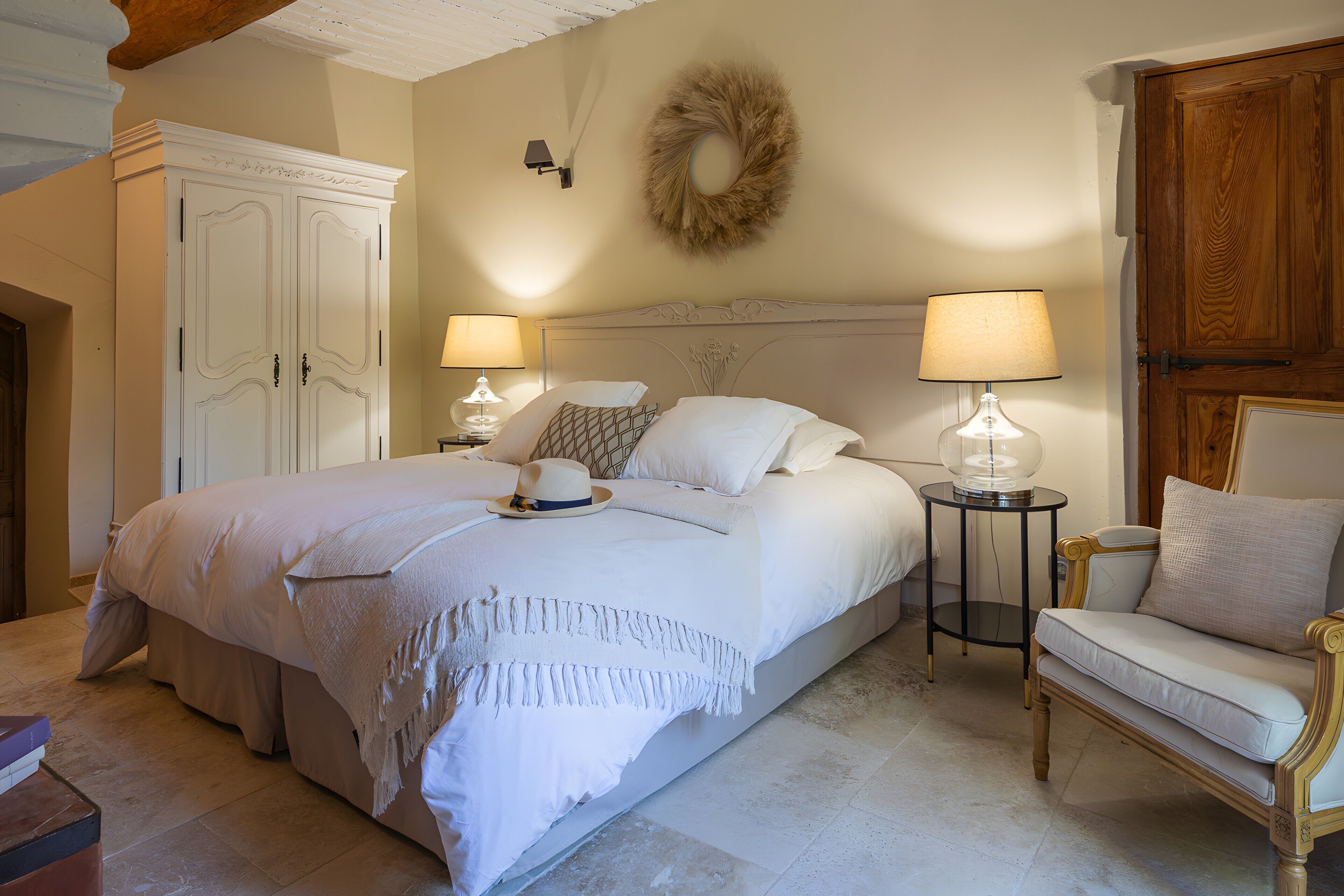 8 Schlafzimmer, WLAN, Bettwäsche