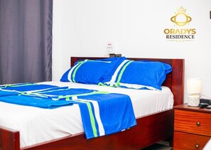 Comfort Studio, Kitchen, City View | Blackout drapes, iron/ironing board, WiFi (free) - ORADYS RESIDENCE (Lomé)