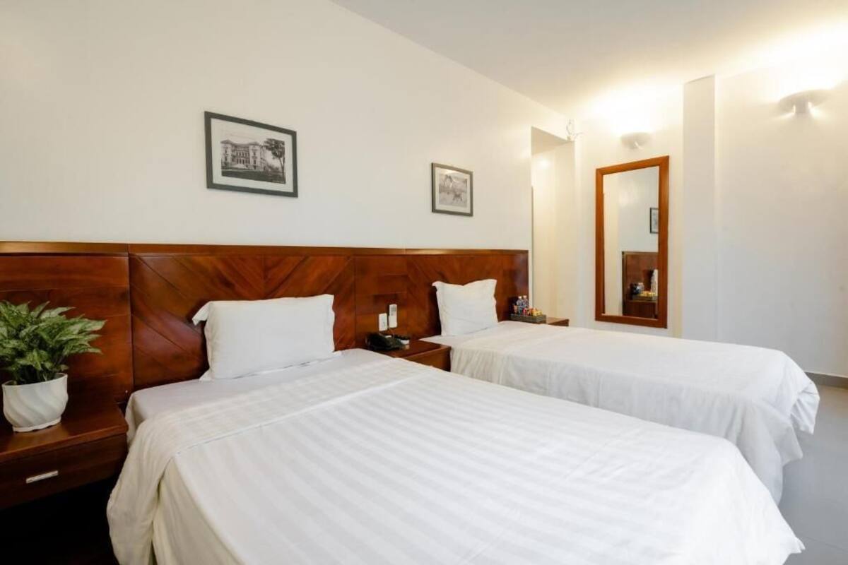 Quarto casal ou duplo luxo | Cortinas blackout