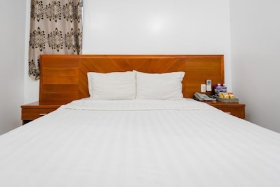 White Palace Hotel 2